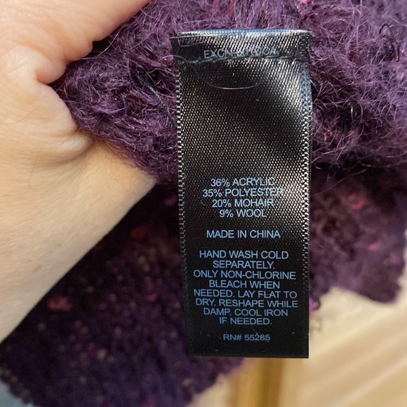 Express Knit/Crochet Cropped Cardigan w/ sequins (L) - Picture 3 of 3